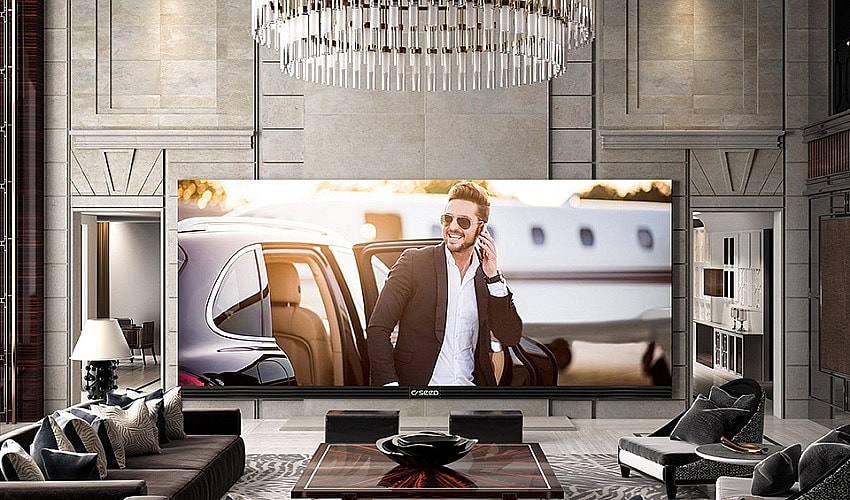4k-giant-tv1 4 k 500 k TV
