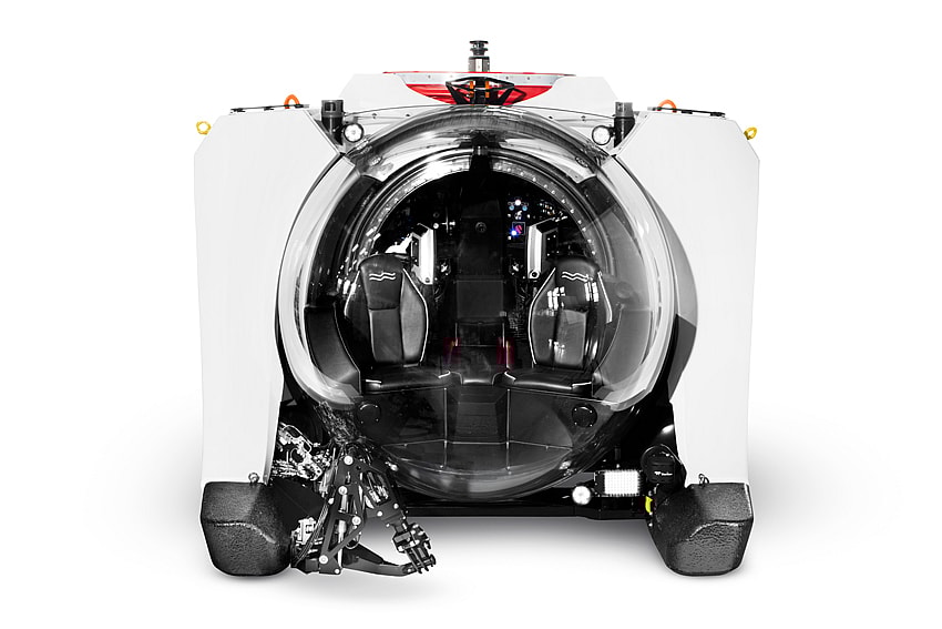 Super-Yacht-Sub-3-Front-View-LR