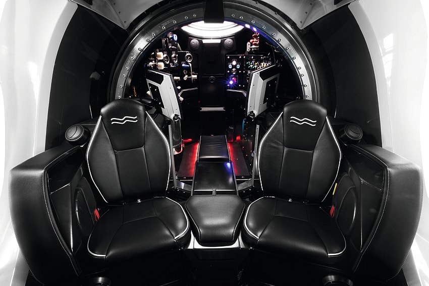 Super-Yacht-Sub-3-Interior-LR