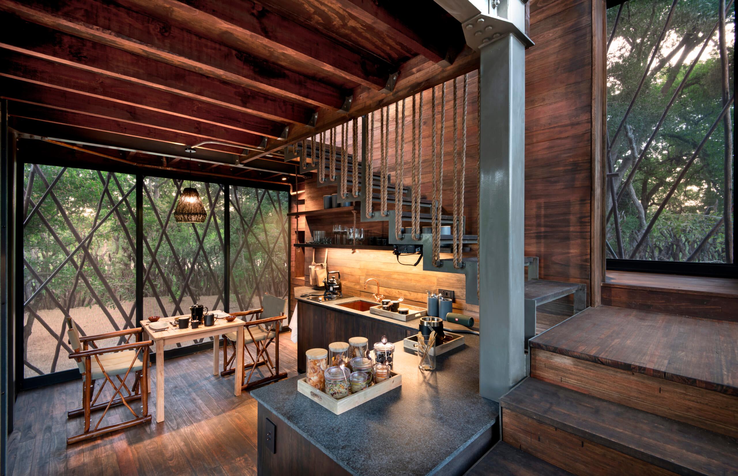 Kitchen-Ngala-Treehouse-in-the-Kruger
