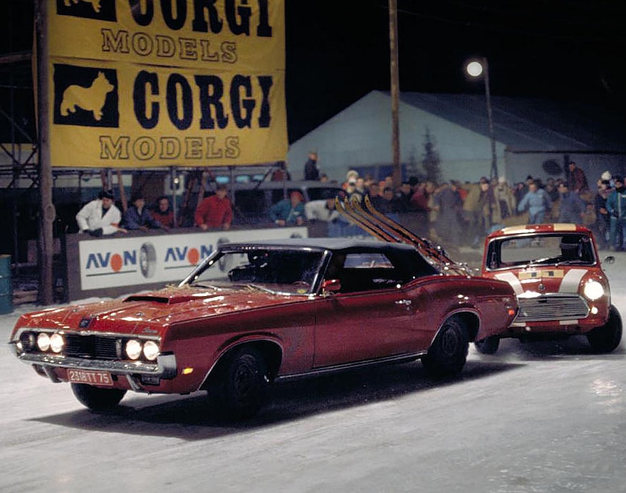 1969 Mercury Cougar XR7 James Bond (1)