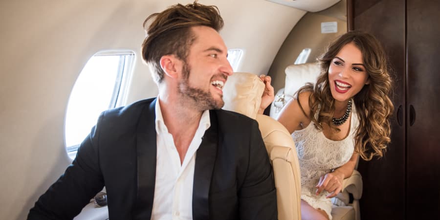 AirDates lets you connect with fellow travelers (Photo: Extreme-Photographer/Getty Images)