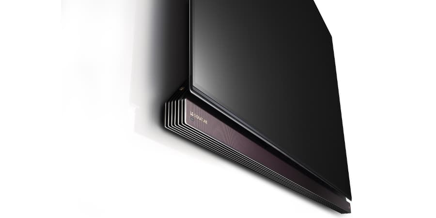 LG 77-inch Signature OLED TV - mounted.jpg But most of the base disappears when wall-mounted (Photo: LG Electronics)