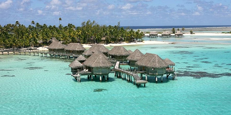 10 Overwater Bungalows - Tikehau Pearl.jpg