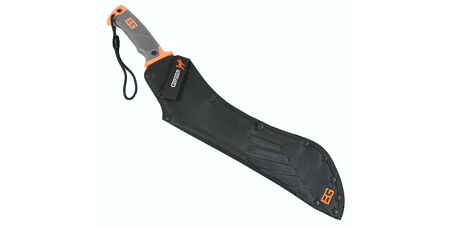 Gerber Bear Grylls Parang Machete - in sheath.jpg It comes with a 13.5-inch blade and nylon sheath (Photo: Fiskars Outdoor)