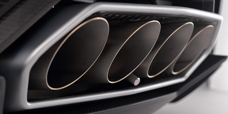 iXoost EsaVox Lamborghini exhaust Bluetooth speaker - tweeter pipes.jpg Dual tweeters hide in the pipes (Photo: iXoost)