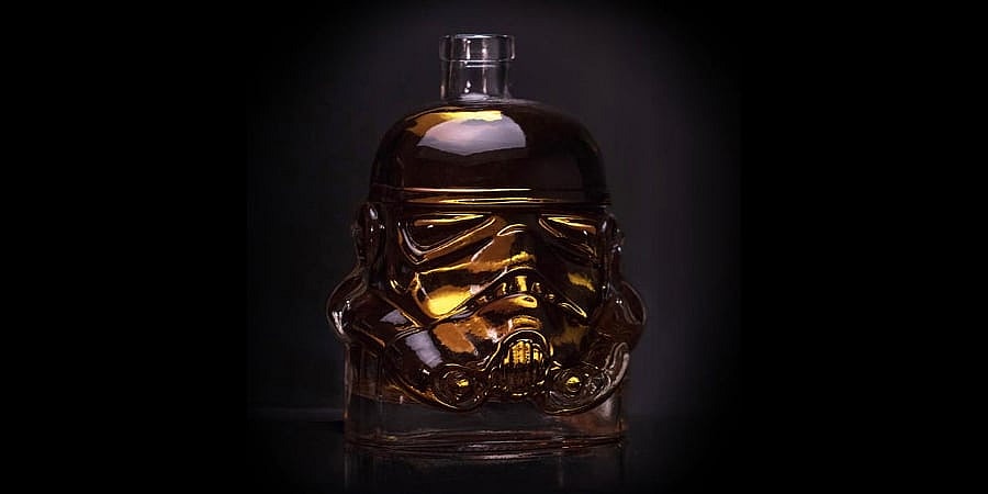 The Original Stormtrooper Decanter - dark.jpg And if you're leaning toward the dark side... (Photo: The Fowndry Limited)