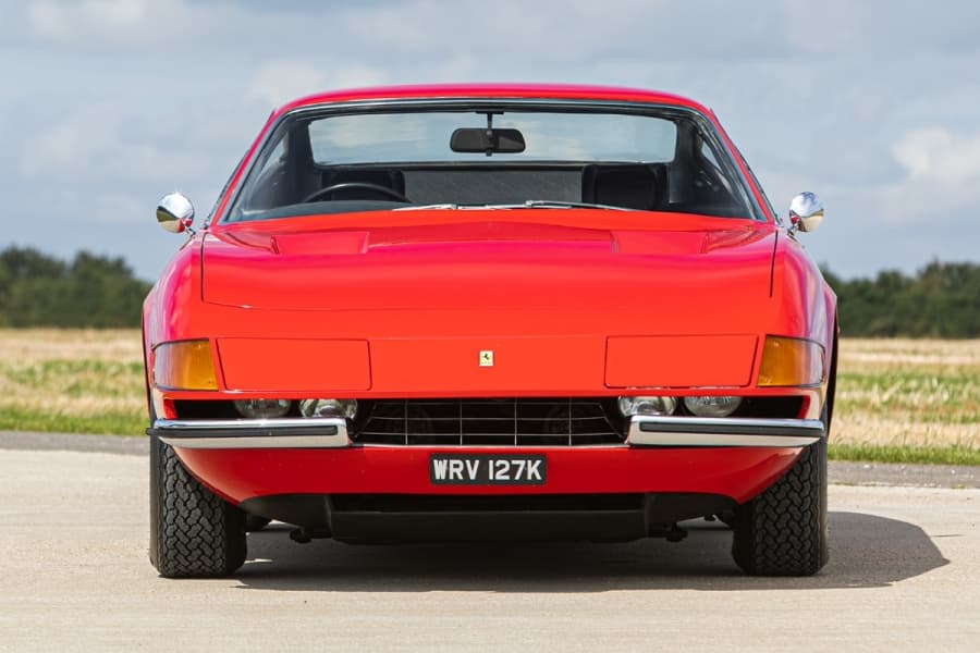 Elton John Ferrari (1)