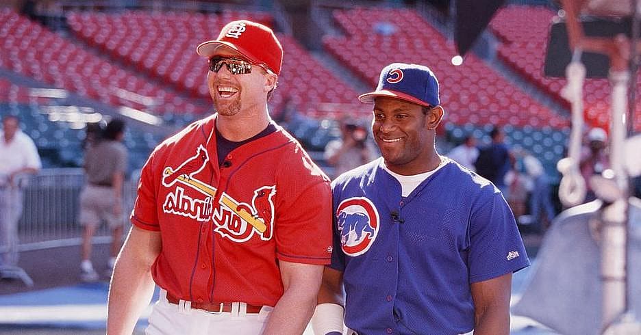 facebook-Linked_Image___GettyImages-488971929 Mark McGwire and Sammy Sosa