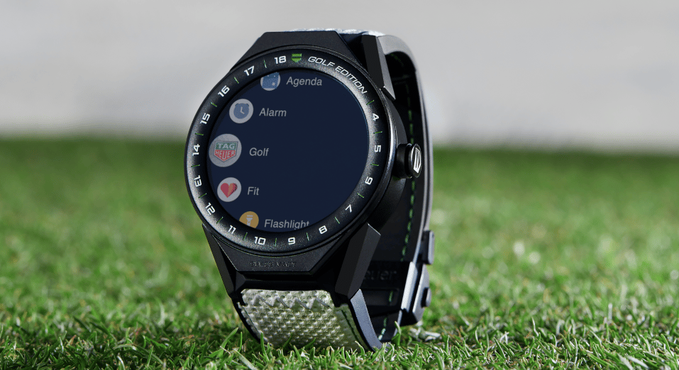 tag-heuer-smart-watch-turf