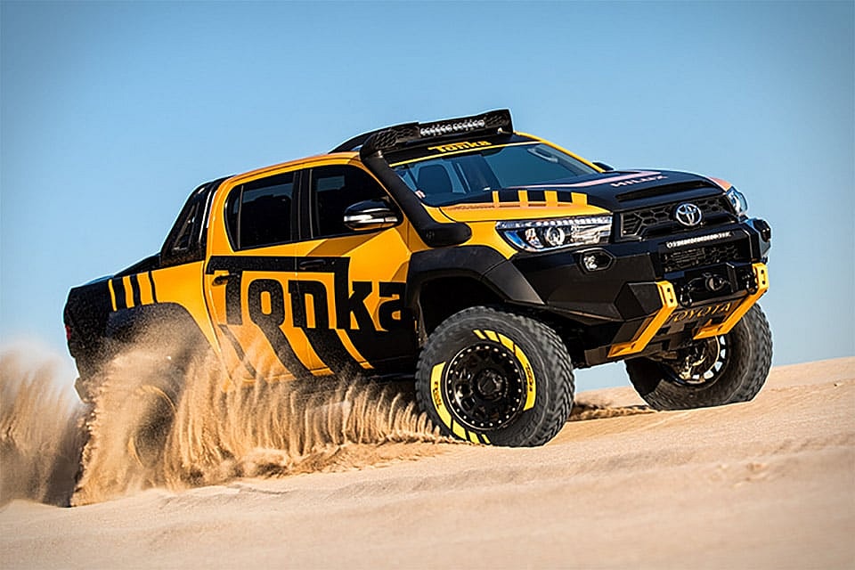 toyota-tonka-hilux-1