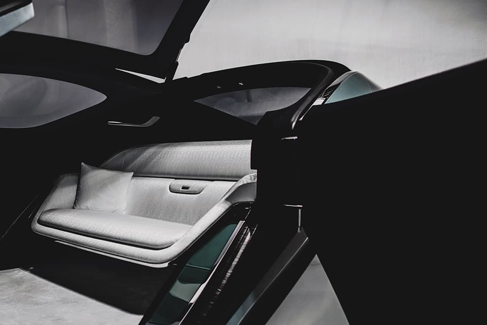 rolls-royce-103ex-specs-price-12.jpg