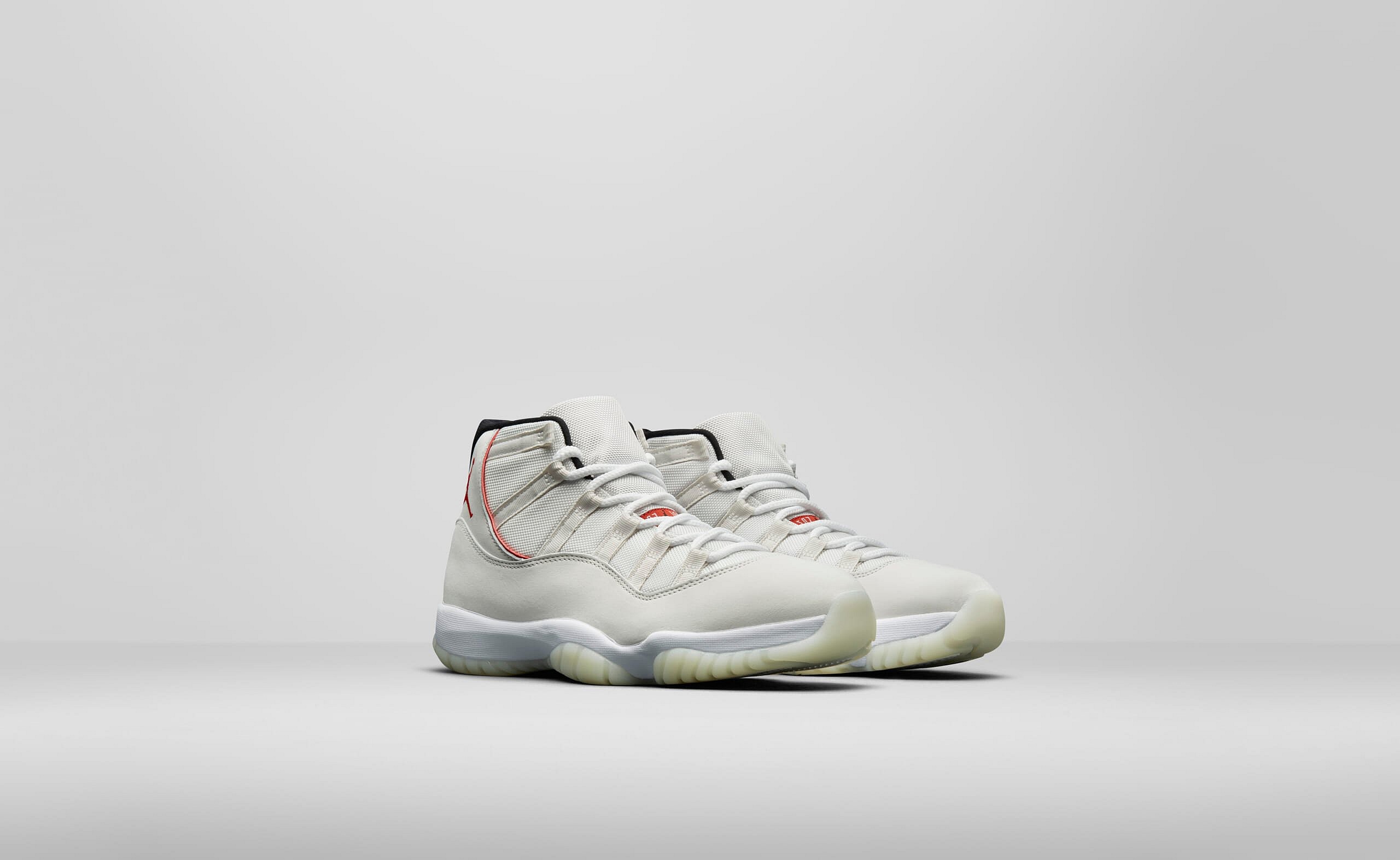 378037-016_A4_Pair_HR_original