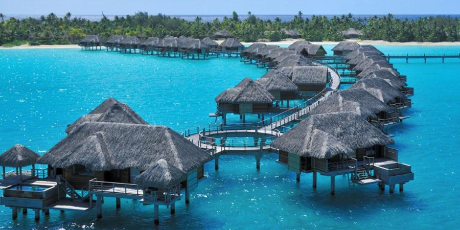 10 Overwater Bungalows - Four Seasons Bora Bora.jpg Clear waters, undisturbed beaches and a dramatic volcanic peak