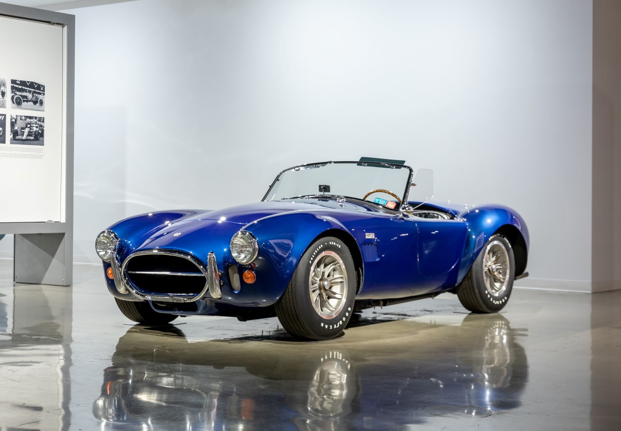 1966 ACShelby Cobra 427 (2)