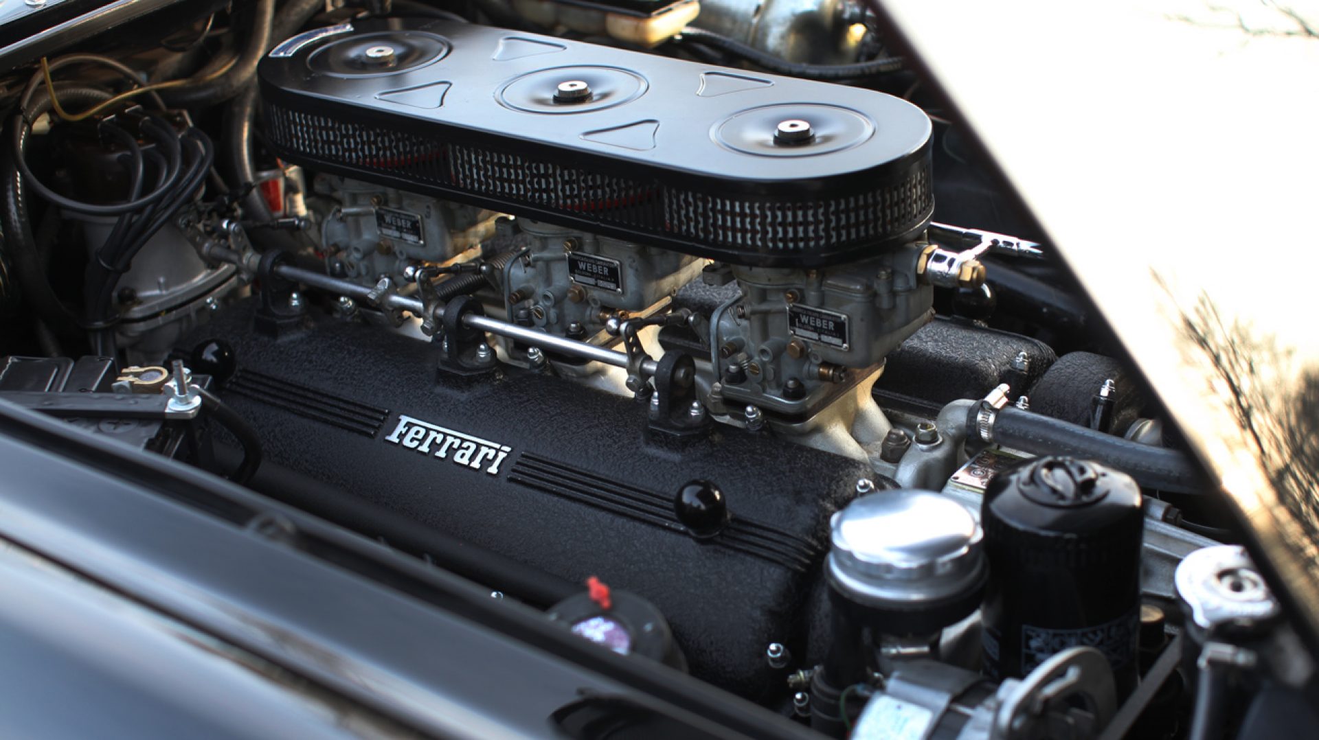 1966 Ferrari 275 GTS (1) Ferrari 3.3-liter Colombo V12