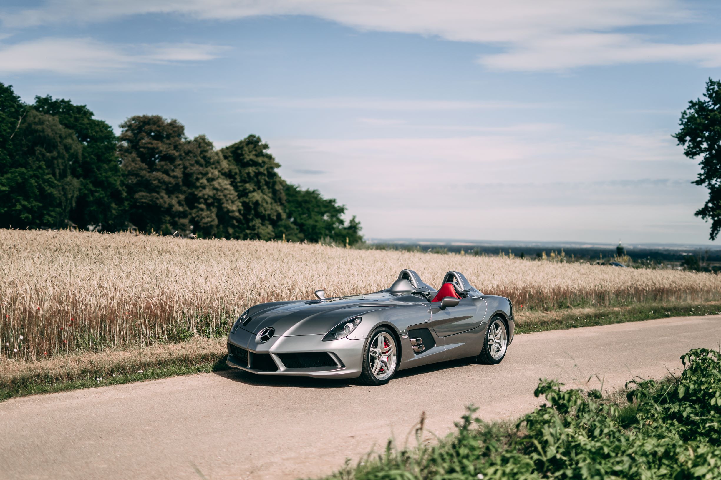 2009-Mercedes-Benz-SLR-McLaren-Stirling-Moss-_0