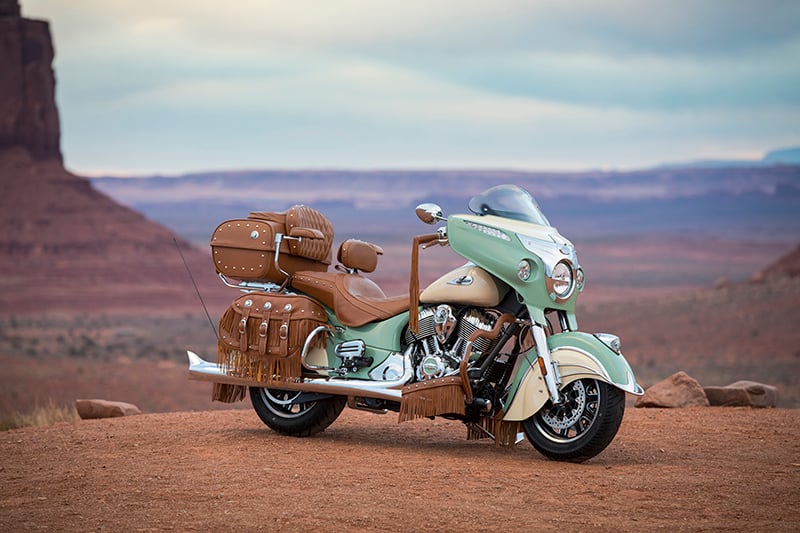 2017-Roadmaster-Classic-Accessorized-01