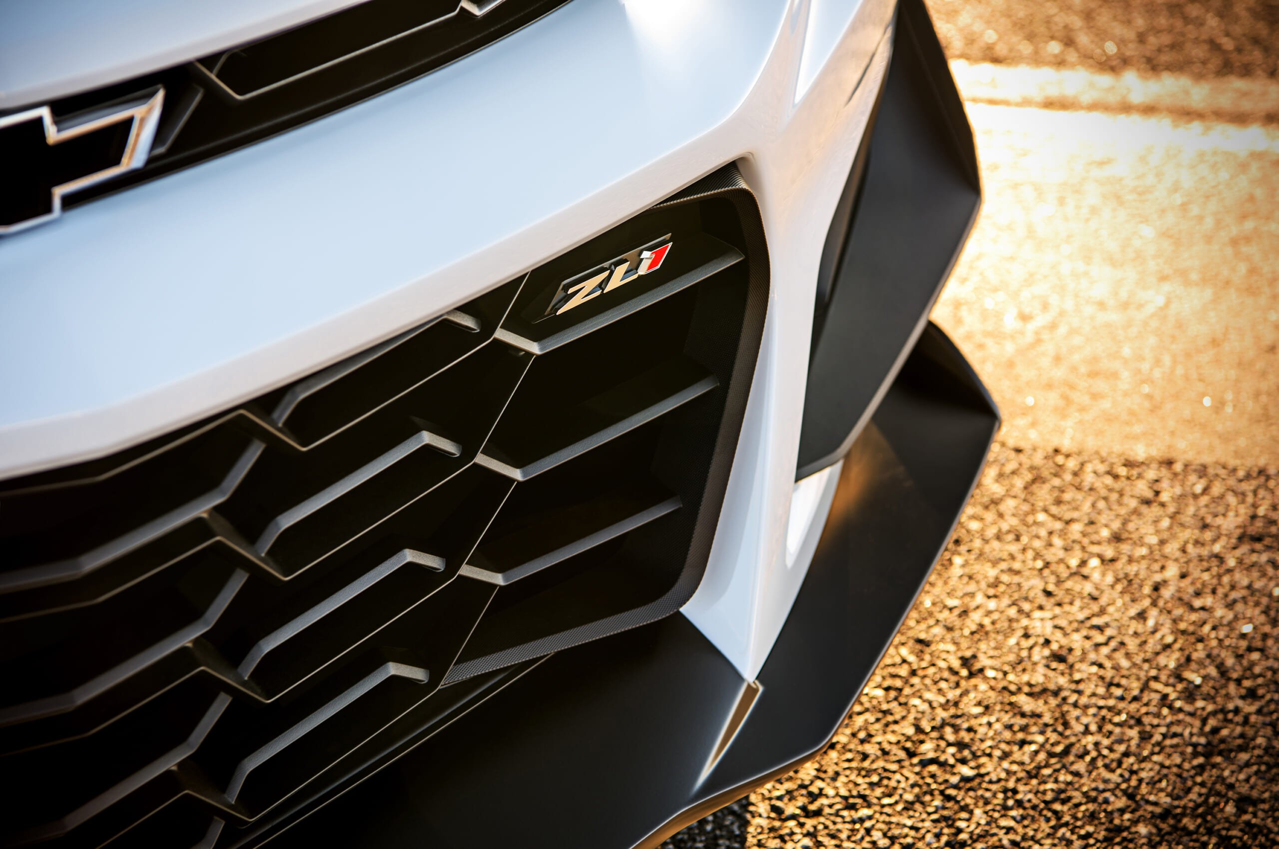 2018-Chevrolet-Camaro-ZL1-1LE-006