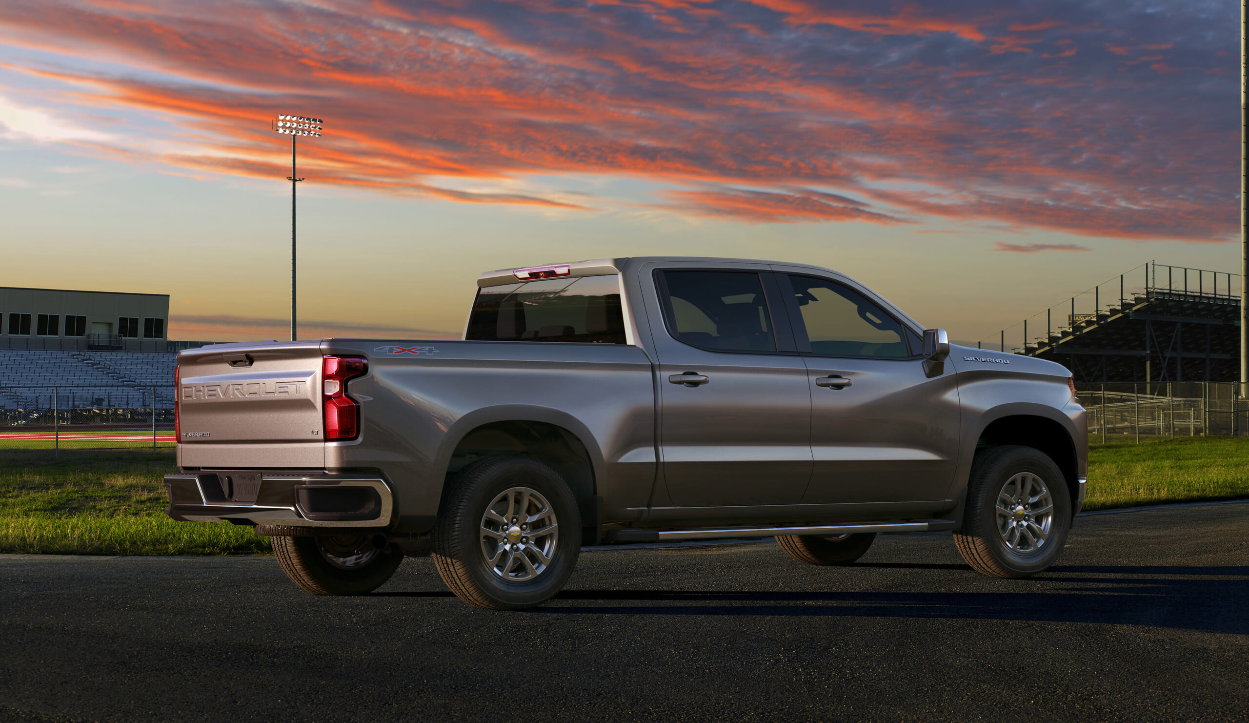 2019-Chevrolet-Silverado-007