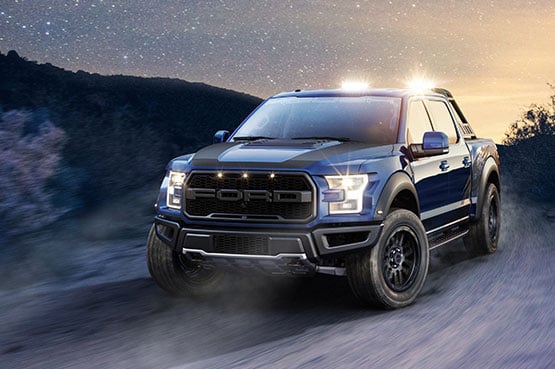 2019-F150-Raptor-lifestyle-555x369px (1)