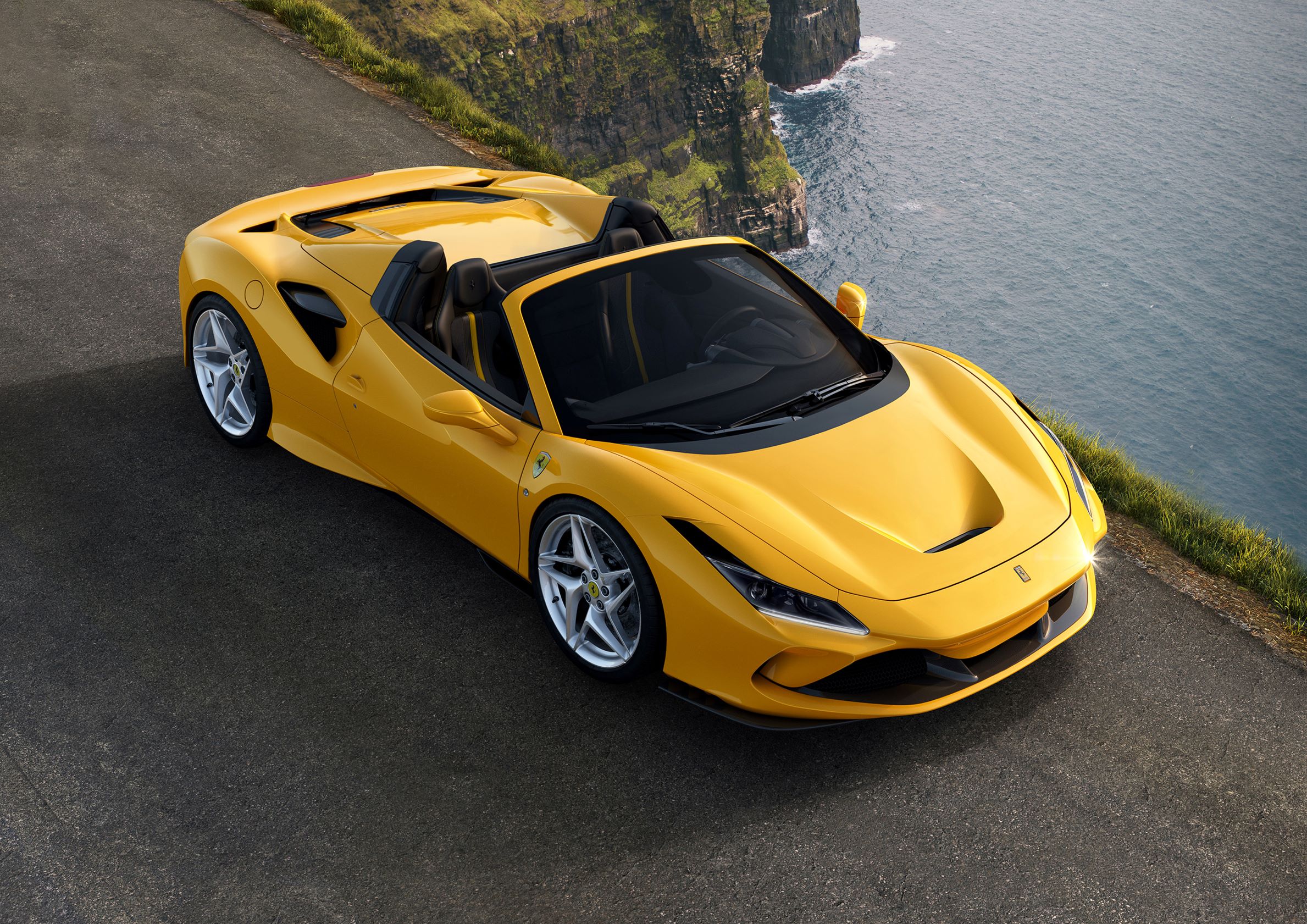 2020 Ferrari F8 Spider (3)