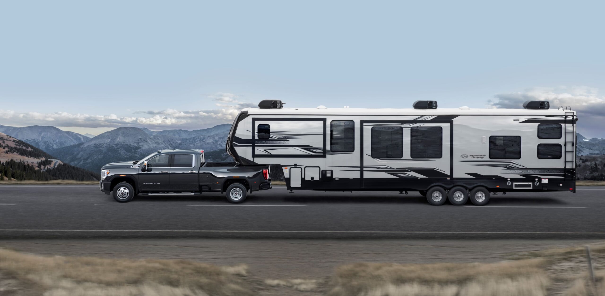 2020-GMC-Sierra-3500HD-Denali-002