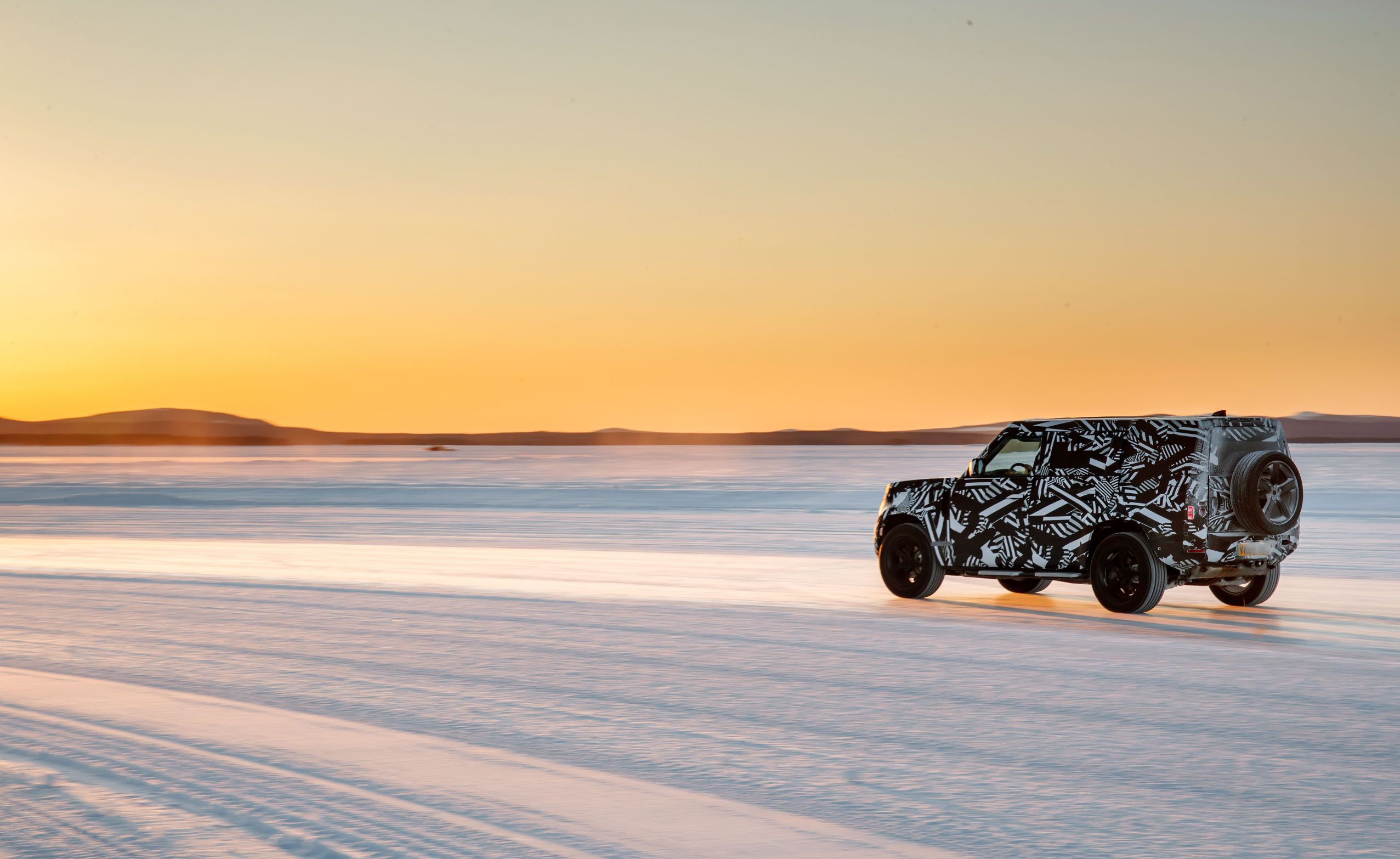 2020 Land Rover Defender (1)