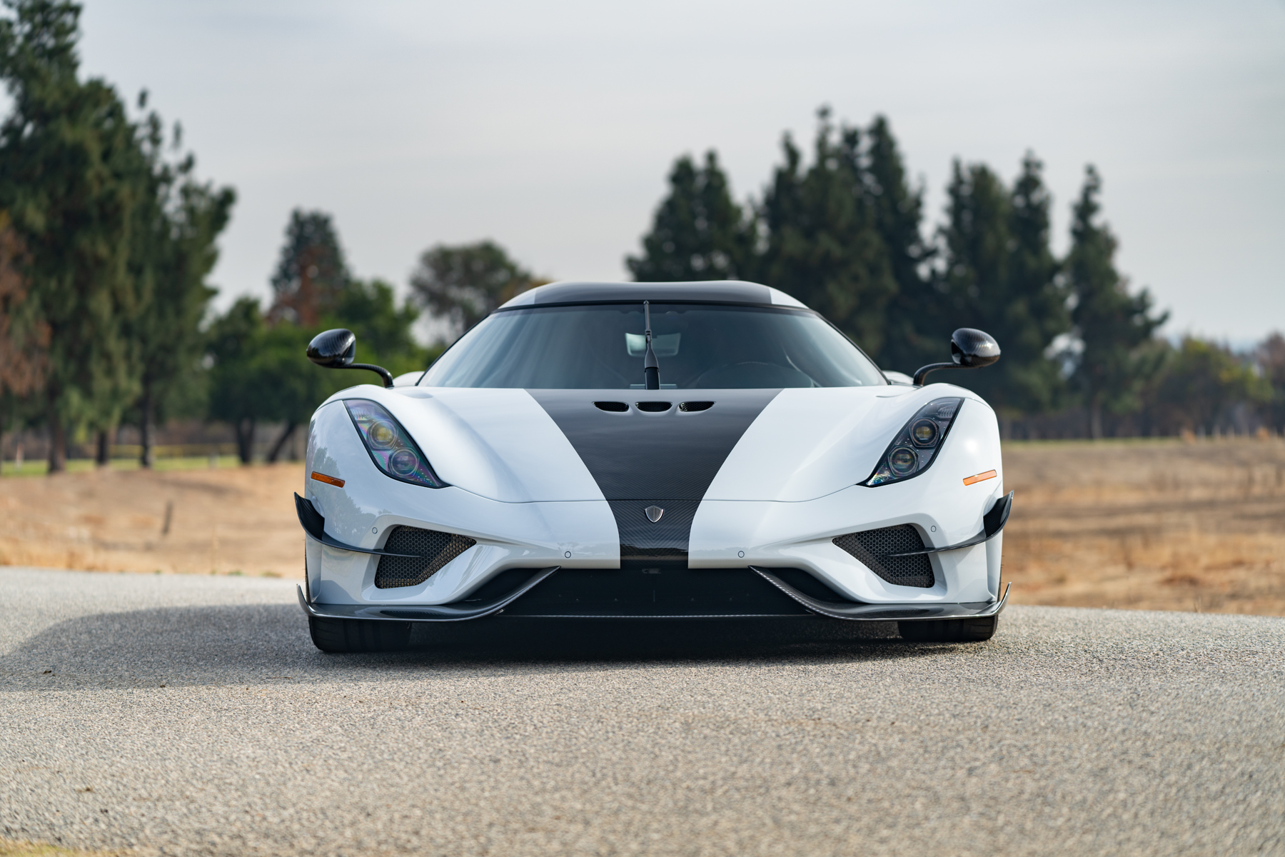 2020_Koenigsegg_Regera_2