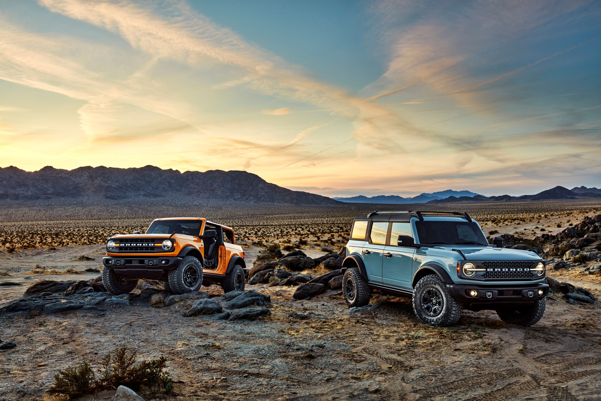 2021 Ford Bronco (2)