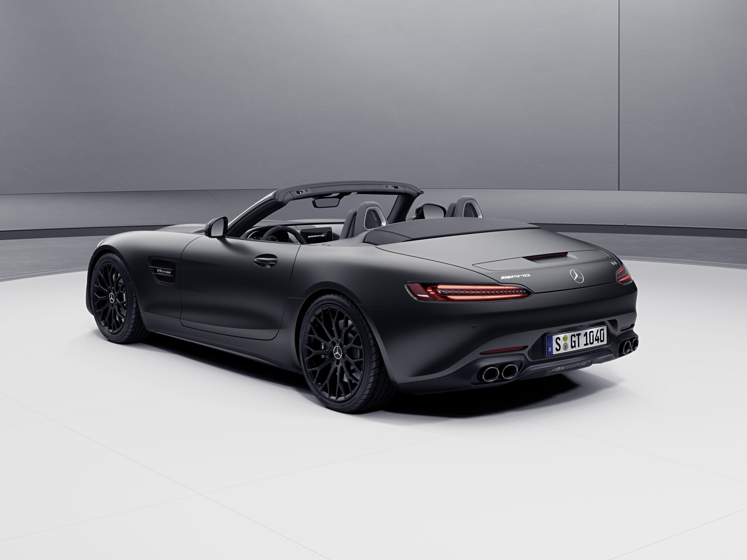 2021 Mercedes-AMG GT Stealth Edition (4)