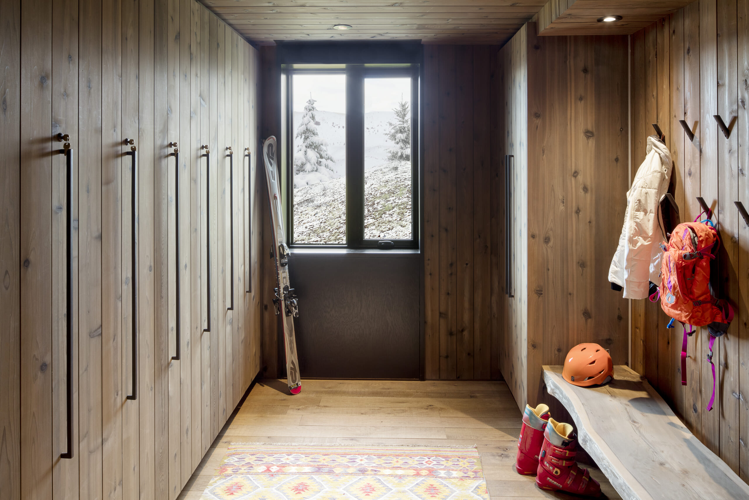 44676-main_2766-2_44676_sc_v2com owl creek house