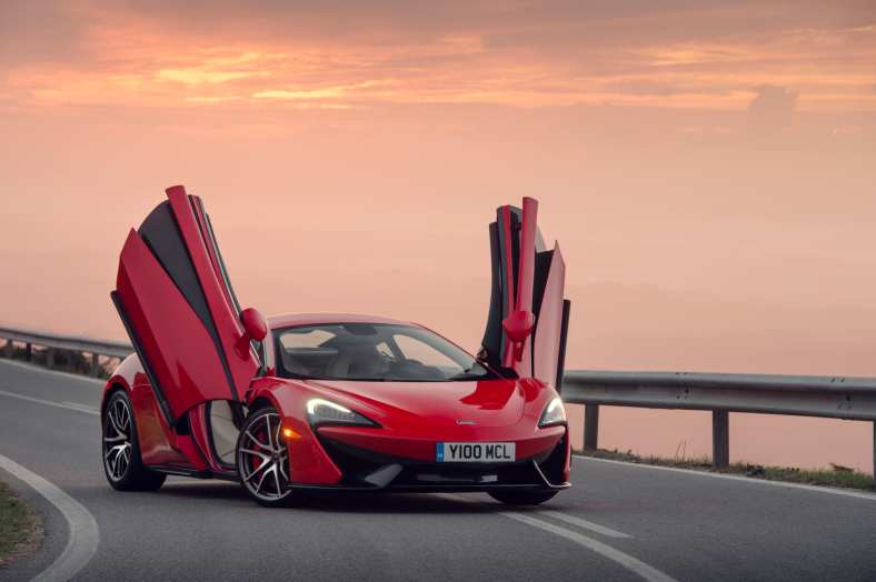 5943-McLaren+570S+Coupe+-+Vermillion+Red-024.jpg
