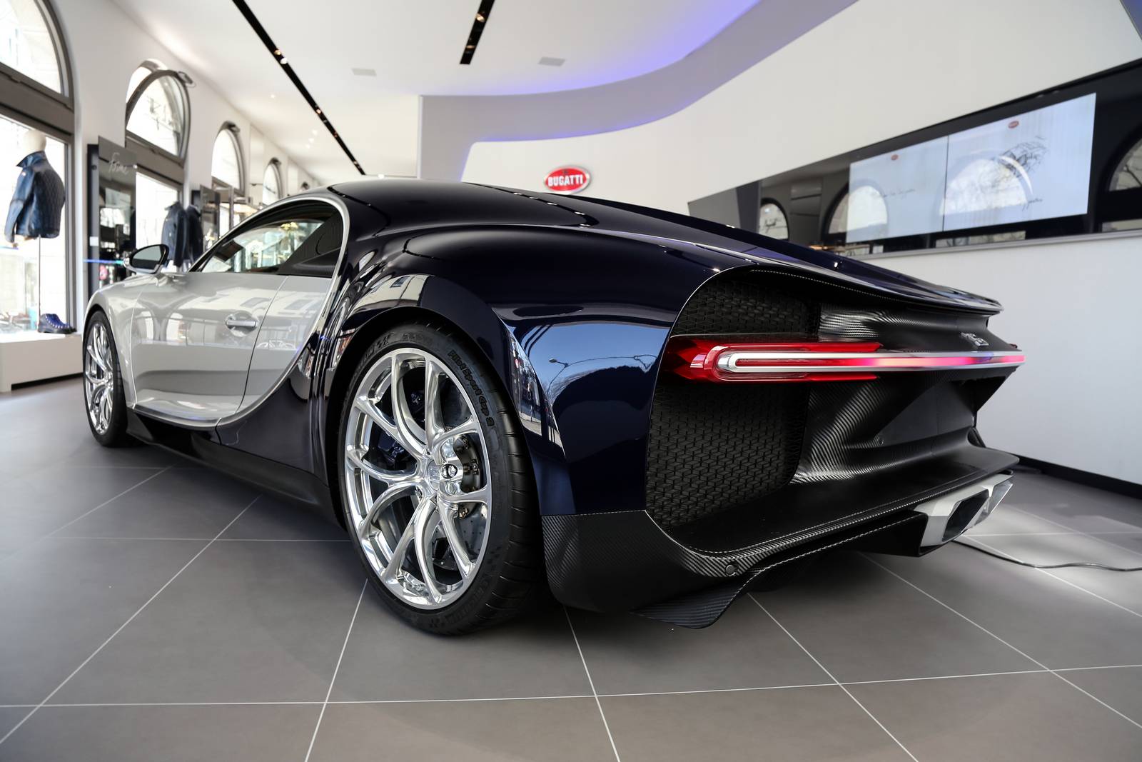 This Stunning Silver Bugatti Chiron Is A Bullet To The Brain - Maxim