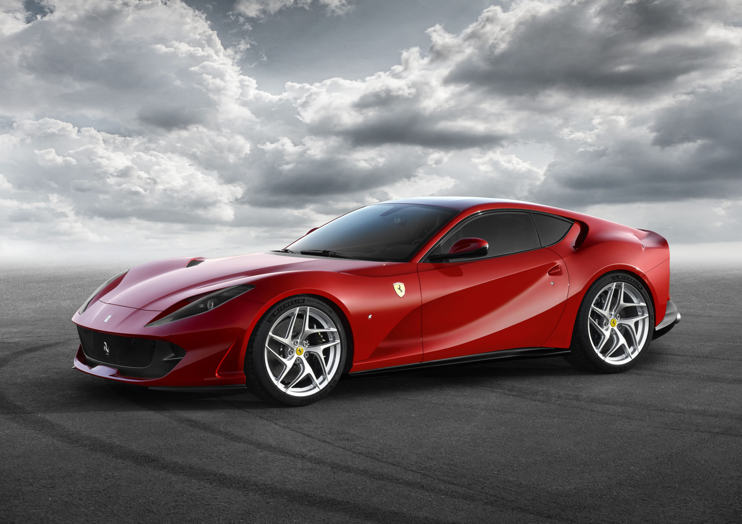 812 Superfast_1 (1)