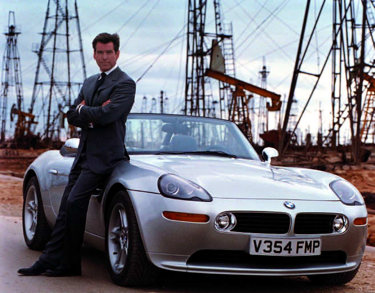 BMW Z8 with Pierce Brosnan