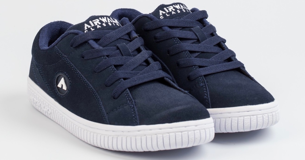 Airwalk retro store shoes