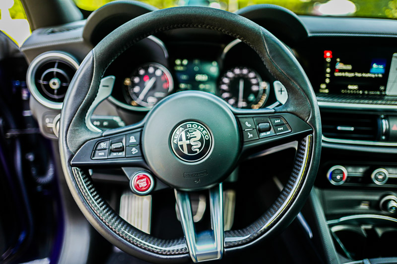 Alfa Romeo Stelvio Quadrifoglio (5)
