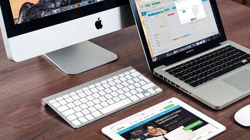 apple-devices-pexels-pr Apple Devices