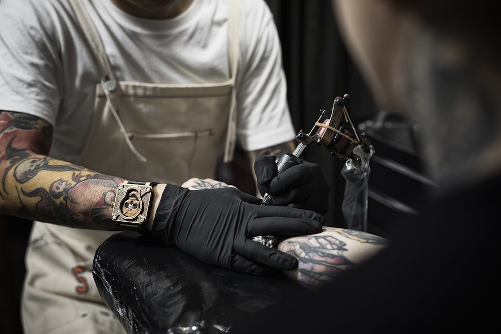 bell-ross-skull-watch-bronze-2