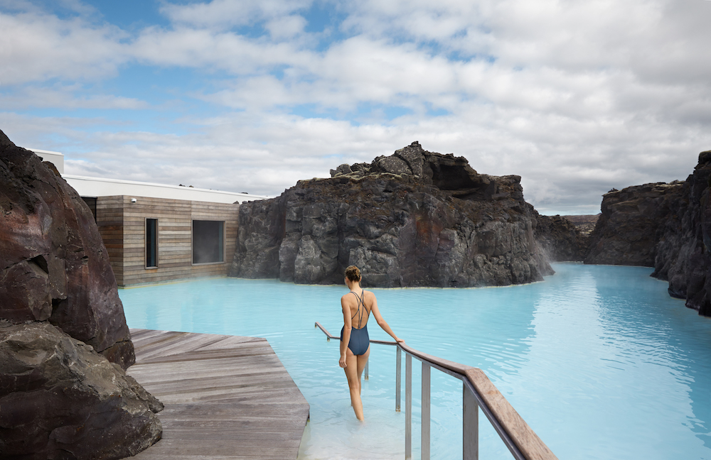 blue-lagoon-iceland-hotel-3