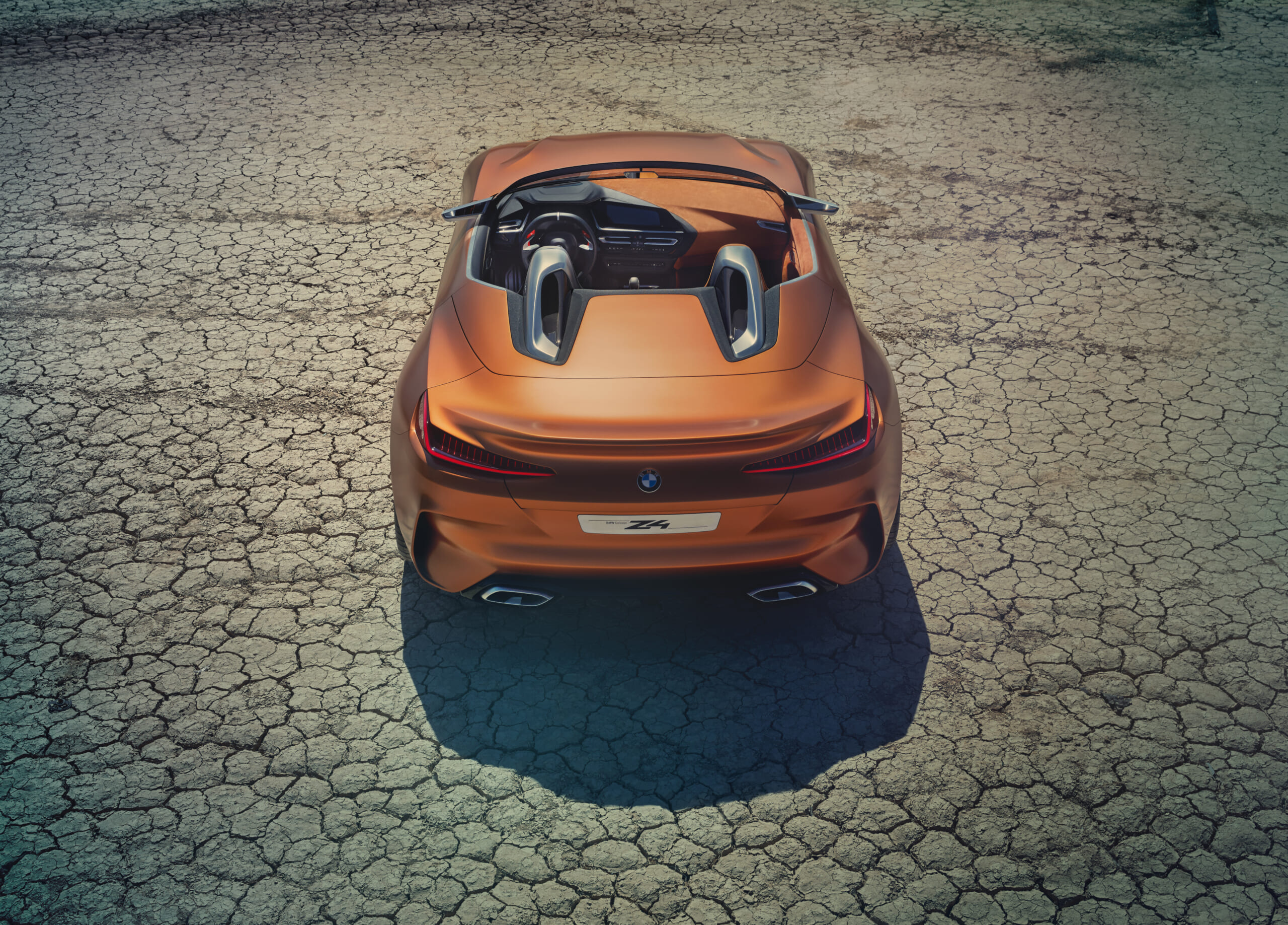 BMW_DCC070_26
