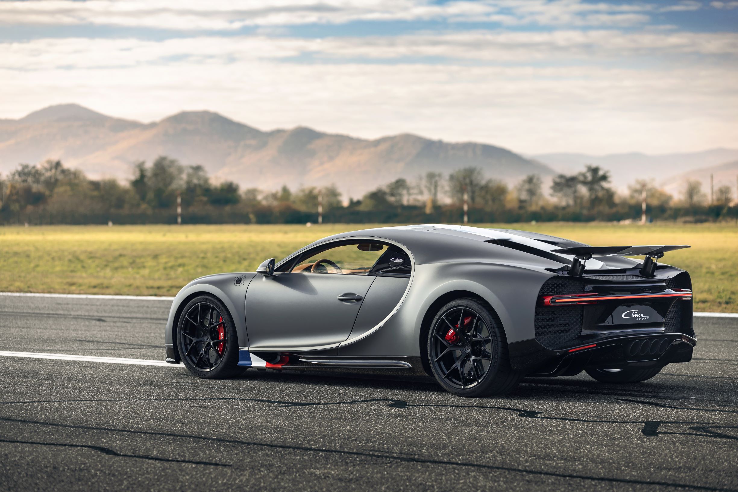 Bugatti Chiron Sport Les Legendes du Ciel (4)