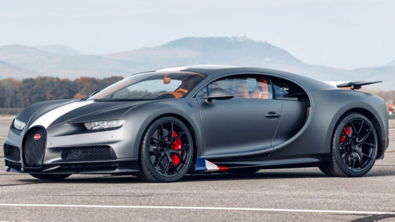 Bugatti Chiron Sport Les Legendes du Ciel Promo