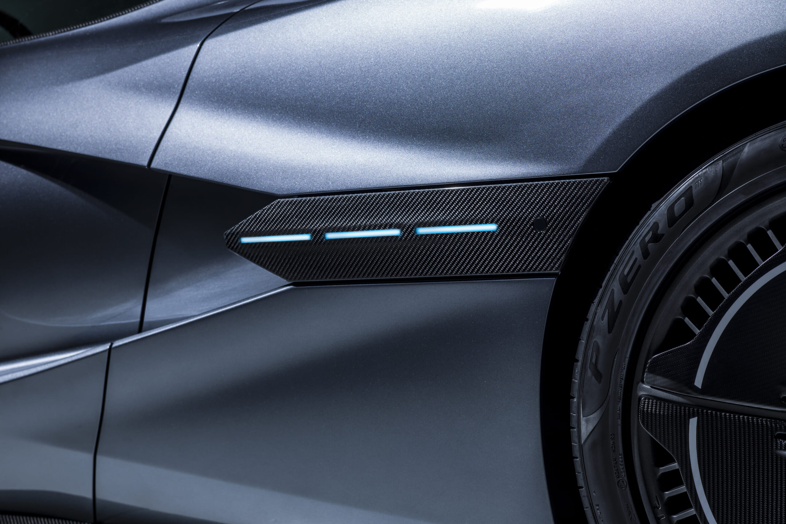 C_TWO_studio_detail_01