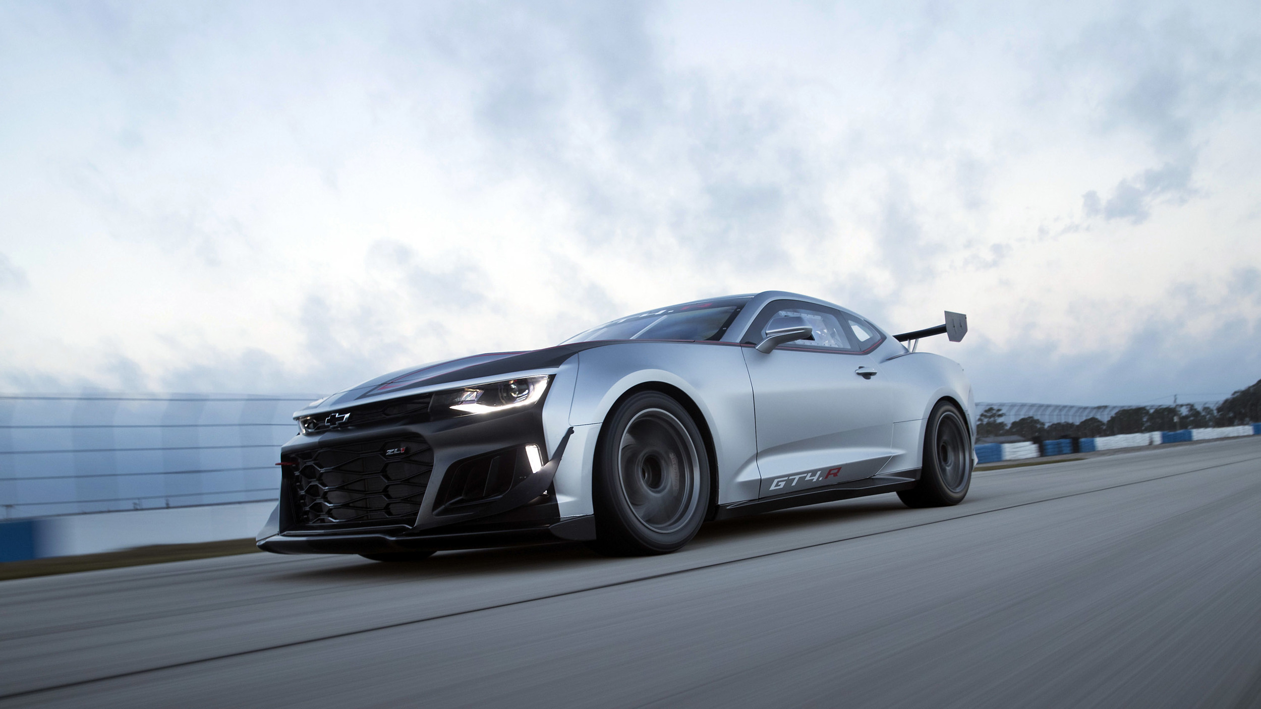 camaro-gt4r-2-2
