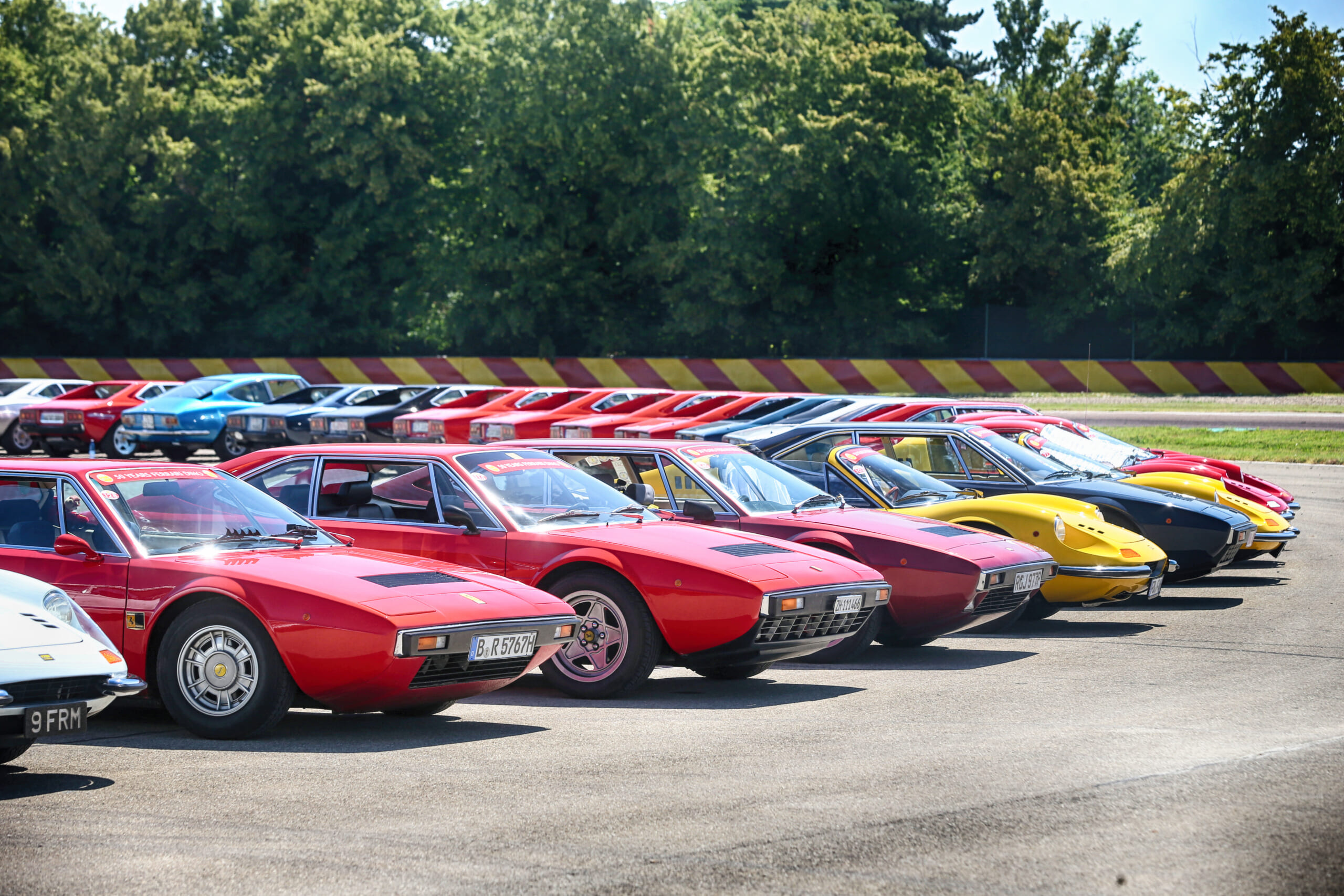 car-dino-50years-06