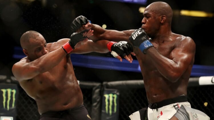 Cormier Jones