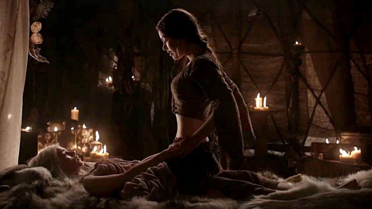 daenerys-lesbian-scene Game of Thrones
