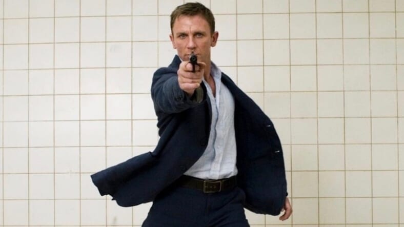 Daniel-Craig-James-Bond-Payday-Promo